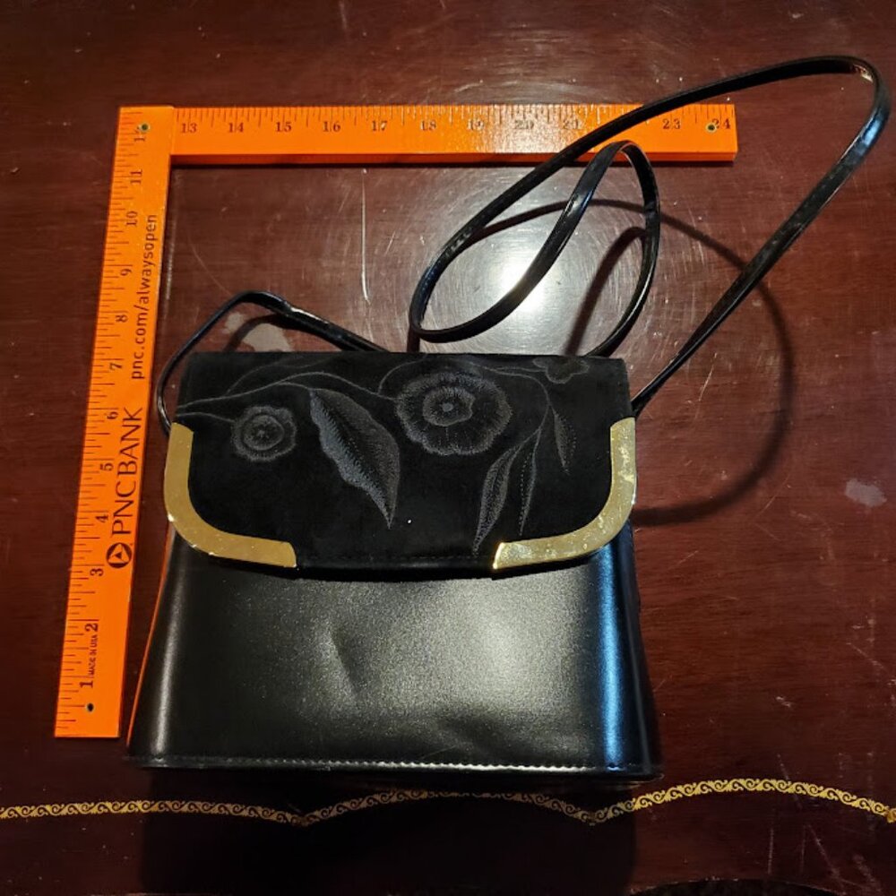 Structured black & gold evening bag - satchel